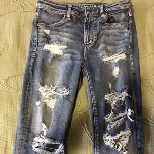 High waisted Cropped American Eagle Jeans